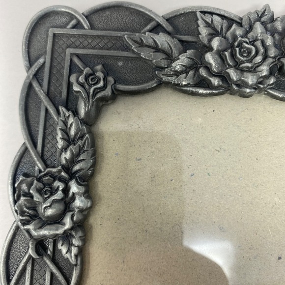 Lot Of Two 3.5x5 and 5x7 Silver Tone Picture Frames Ornate patterns bundle - Picture 12 of 16